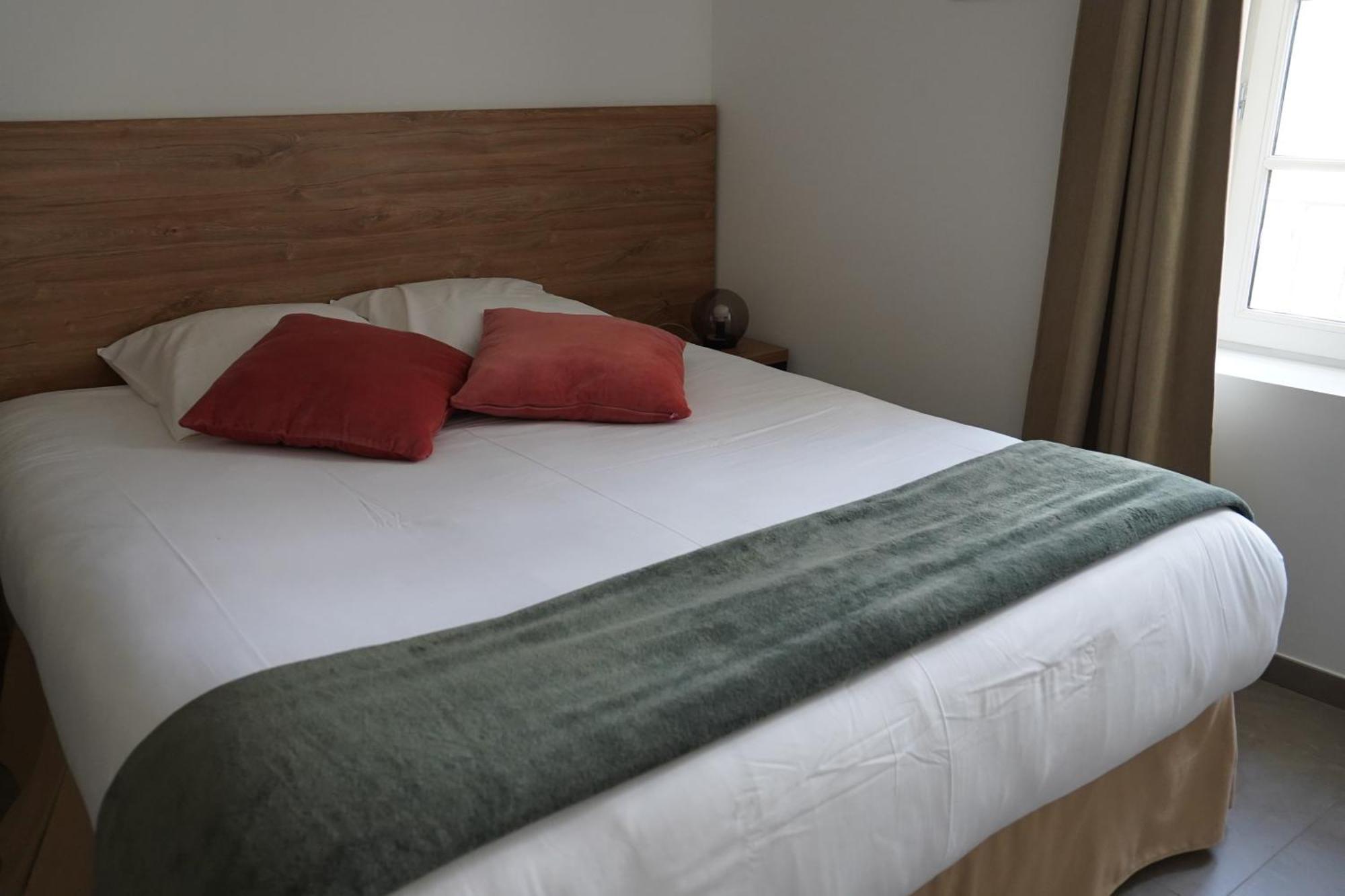 Sous Les Platanes Aparthotel Velaux Δωμάτιο φωτογραφία