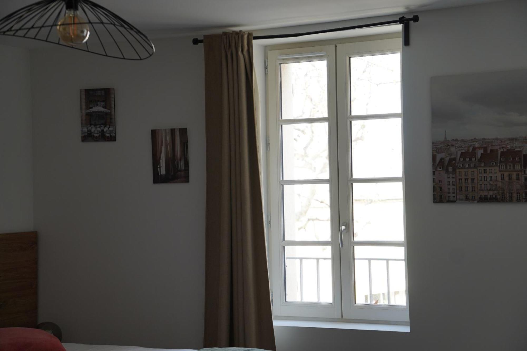 Sous Les Platanes Aparthotel Velaux Δωμάτιο φωτογραφία